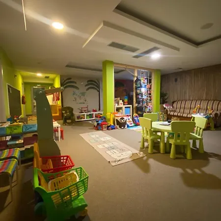 Malkia Guest house Orechova Poton