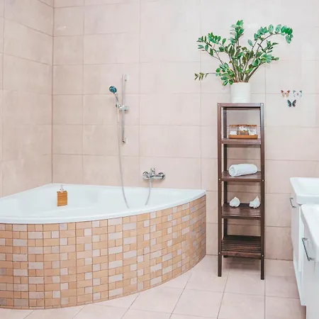 Malkia 3* Орехова-Потуонь