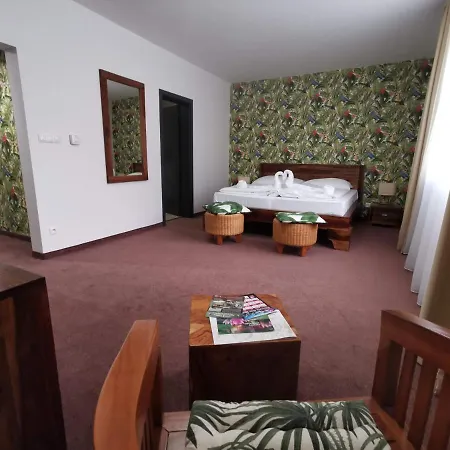 Guest house Malkia Orechova Poton